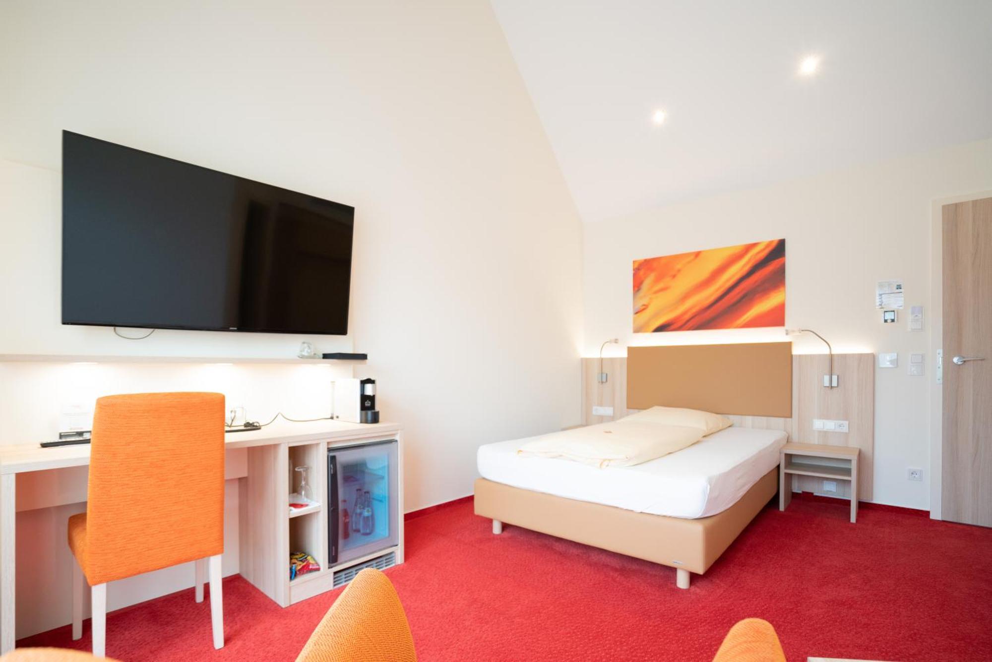 Hotel Adler - Paulas Alb Ehingen  Phòng bức ảnh